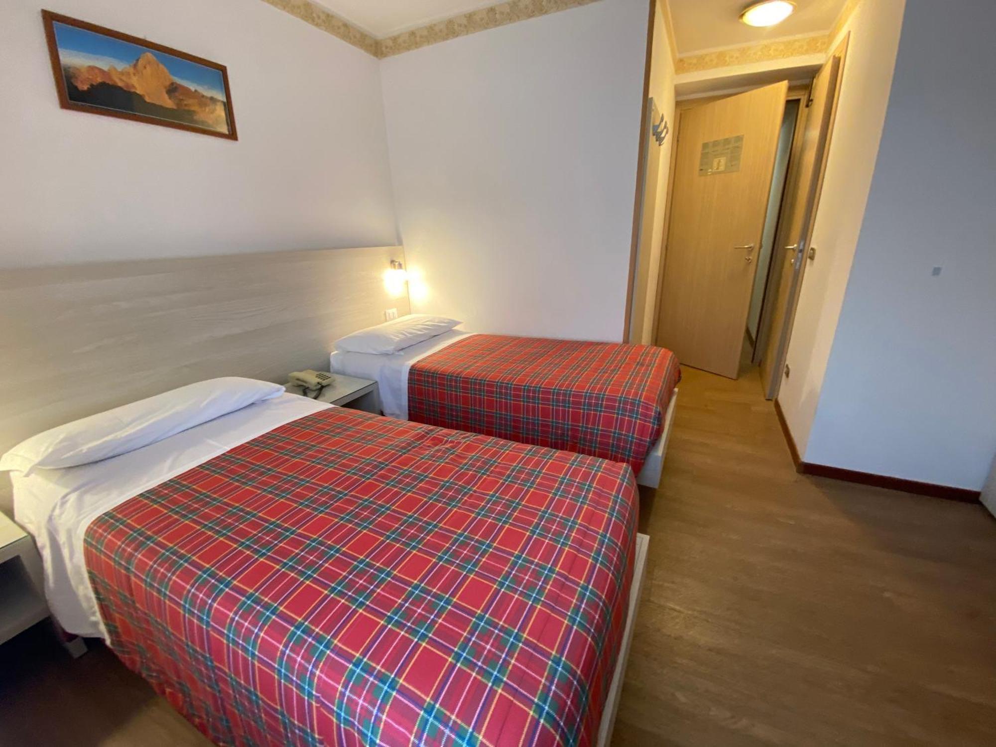 Hotel International Тарвизио Экстерьер фото